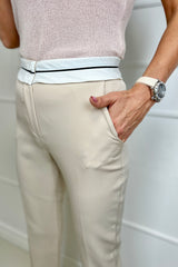 Trousers with white belt